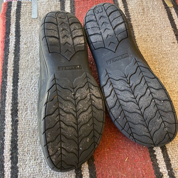 Merrell slip ons - Picture 5 of 6
